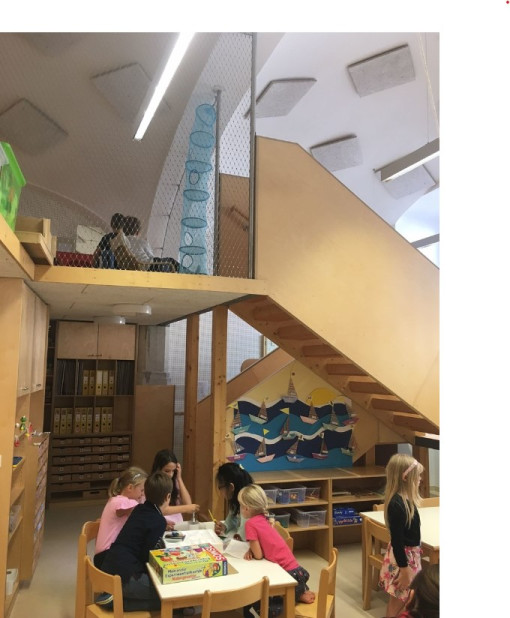 Kinder forschen im Gruppenraum