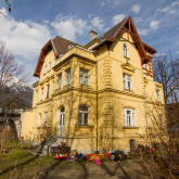 Kinderkrippe & Kindergarten "Villa Falkstraße" Saggen