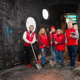 Wiederaufbau des "Robbiton" am Kinderfreunde-Robinsponspieplatz gestartet