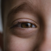 Ist das noch Spaß? Kindliche Neugier vs. sexueller Übergriff unter Kindern