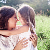 Fünf Sprachen der Liebe - Wie du den Liebestopf des Kindes füllen kannst